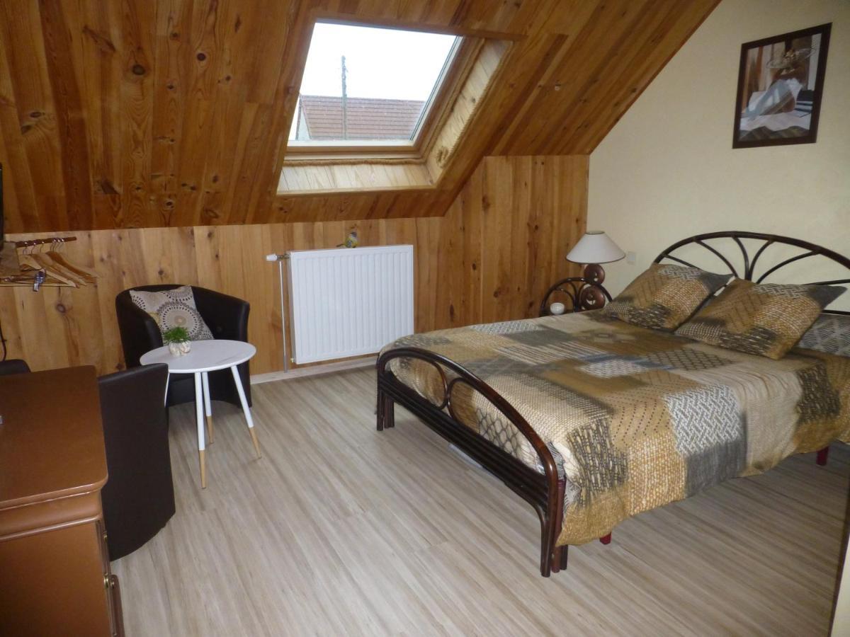 Chambres D'Hote Le Marronnier Champrougier Zewnętrze zdjęcie